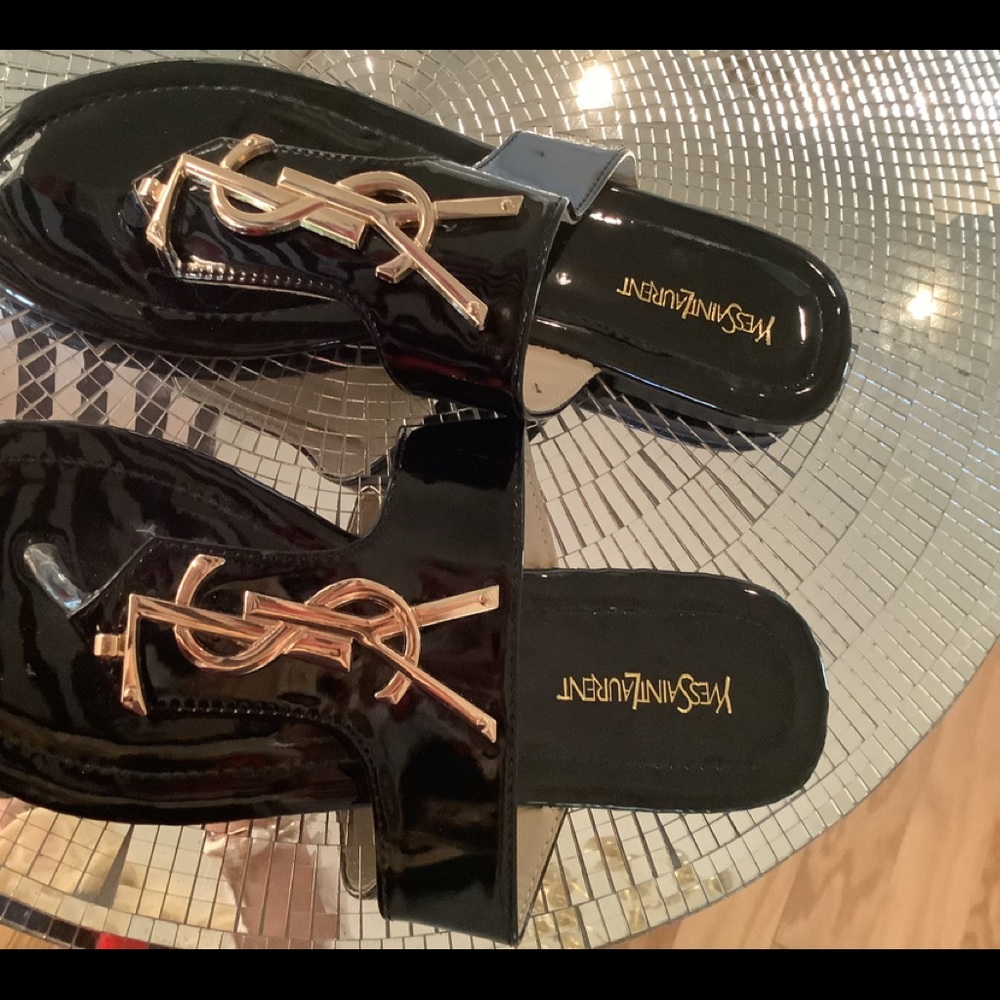 COPY - COPY - Beautiful YSY patent leather  Sandals